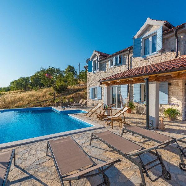 Villa Carro d'oro, Villa Carro d'oro Vrana